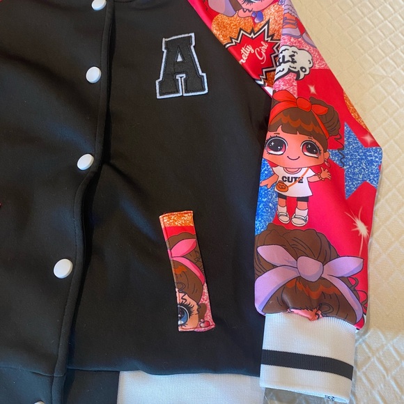 Lot of girls clothes. Mixed bag of seasons, styles, brands and sizes. Used. - Picture 6 of 16